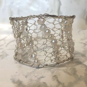 Wire Wrapped Bracelet, Mother of pearl beads